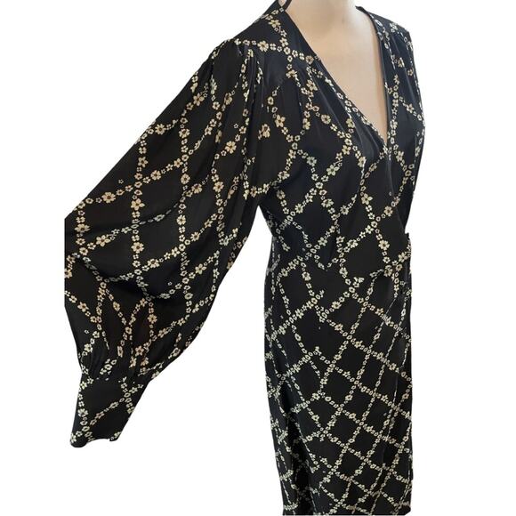 Ganni Long Sleeve Dress Plunging Neckline Black Floral Wrap Size 6 - Picture 5 of 10